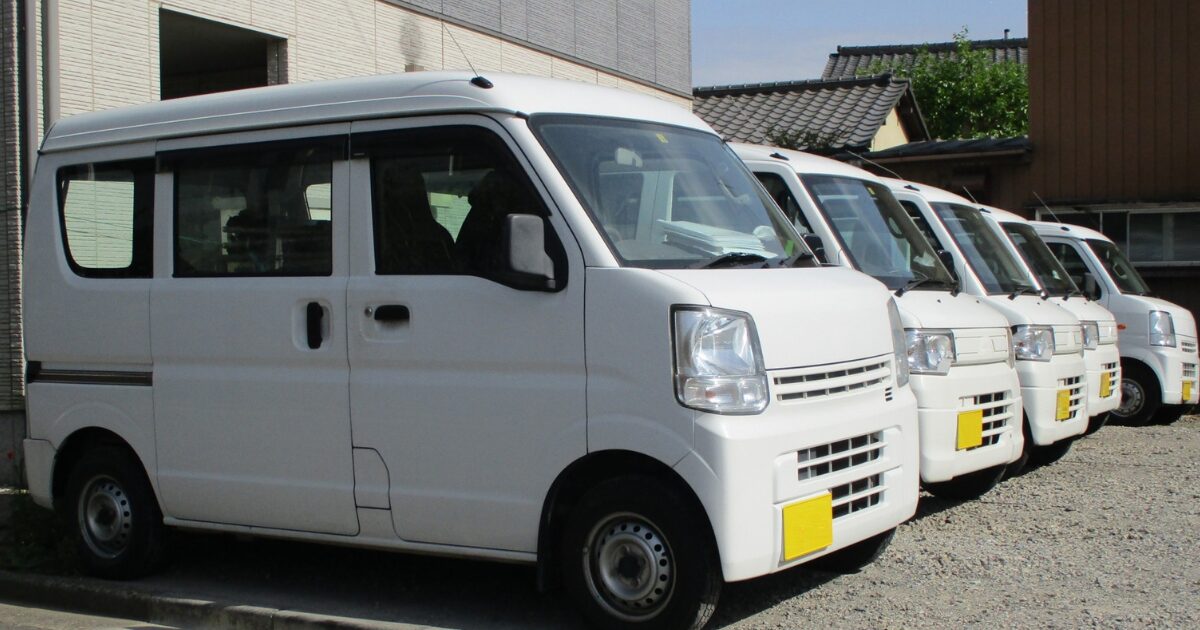 【企業向け】ルート配送のドライバー派遣｜料金相場と依頼のポイント